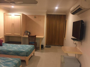 Гостиница Hotel Sarthak  Бхопал